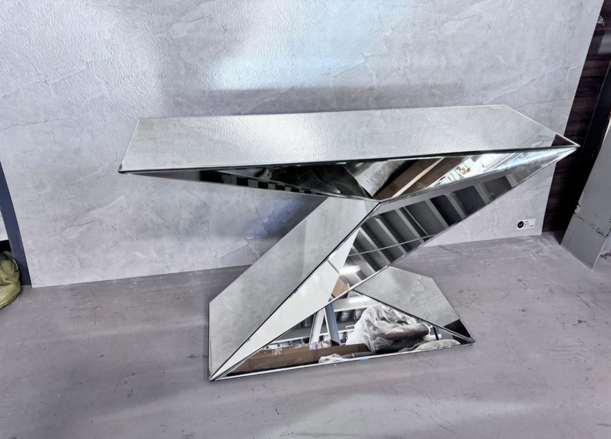 Montale luxe console/mirror set