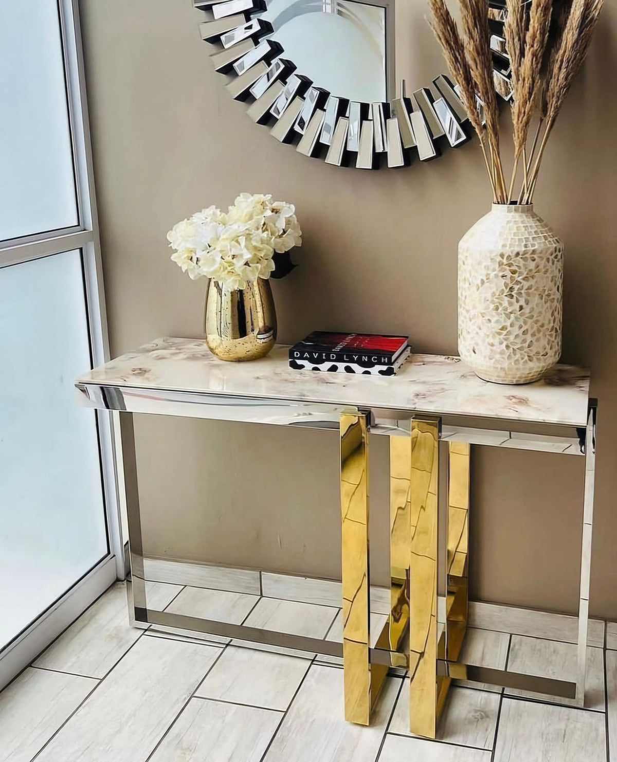 Jovanno Console Table