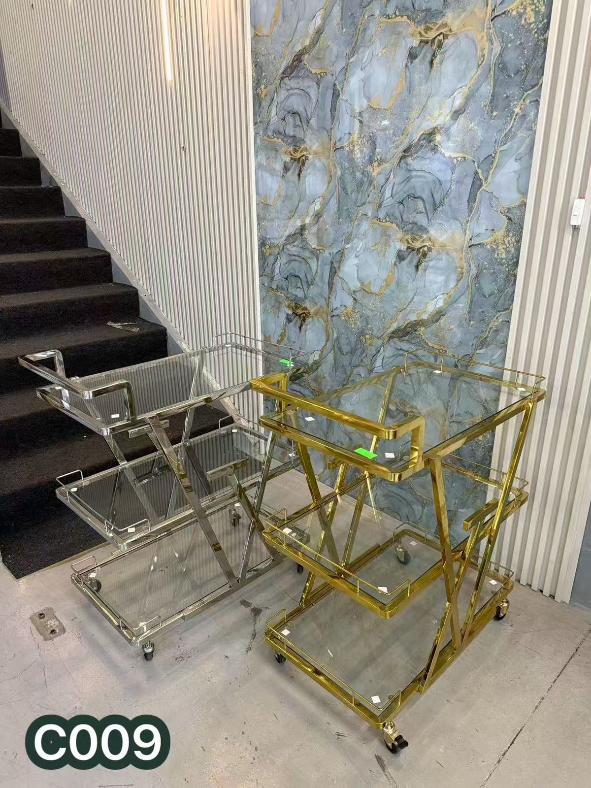 Arrezo bar trolley