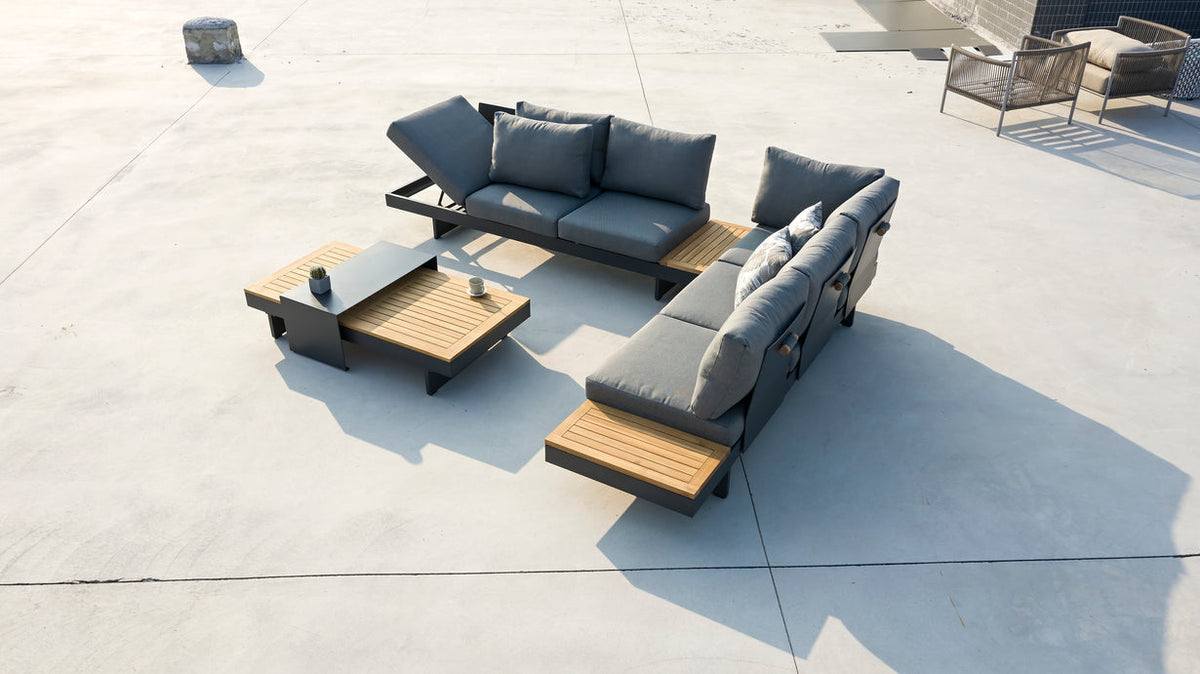 Luxury Outdoor Patio Set 4pc - Available On PreOrder Only!!