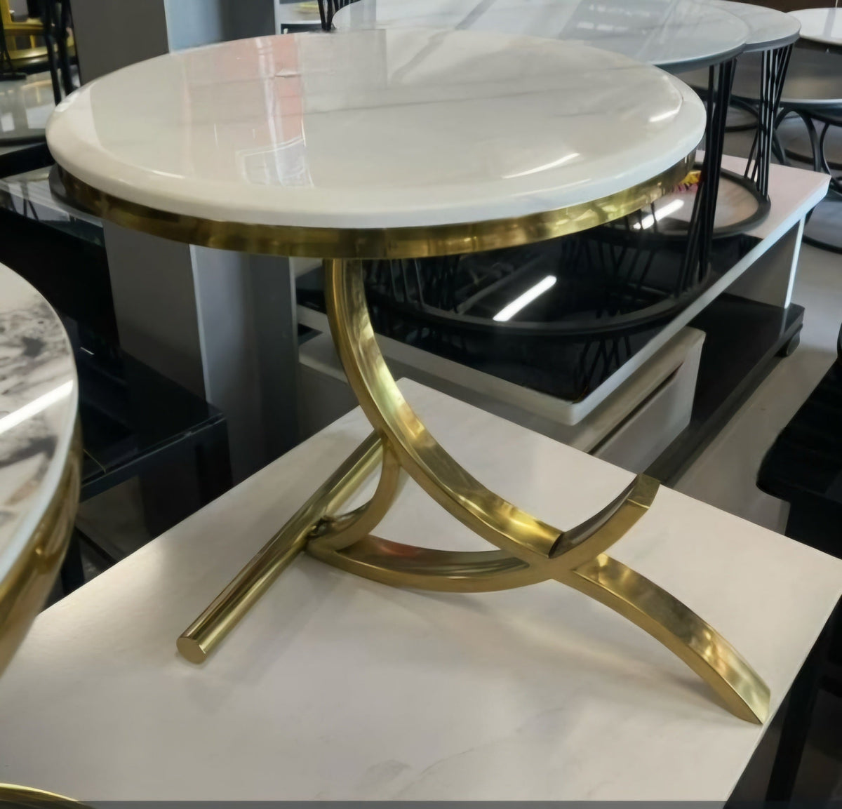 Ava side table