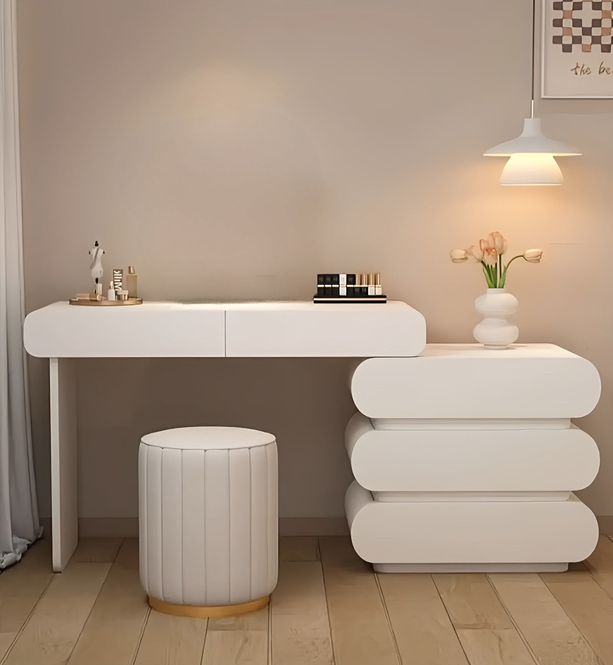 Mirella Vanity Set