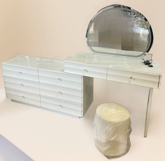 Ciana Vanity Set