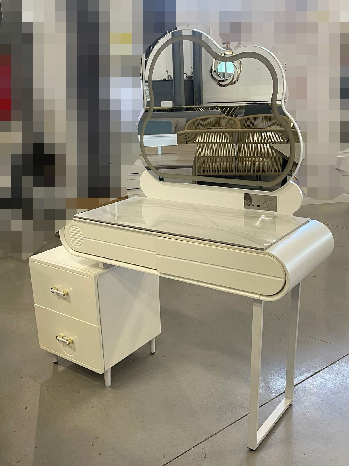 Yara Vanity Set