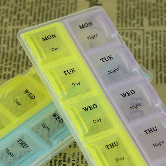 Weekly pill organizer
