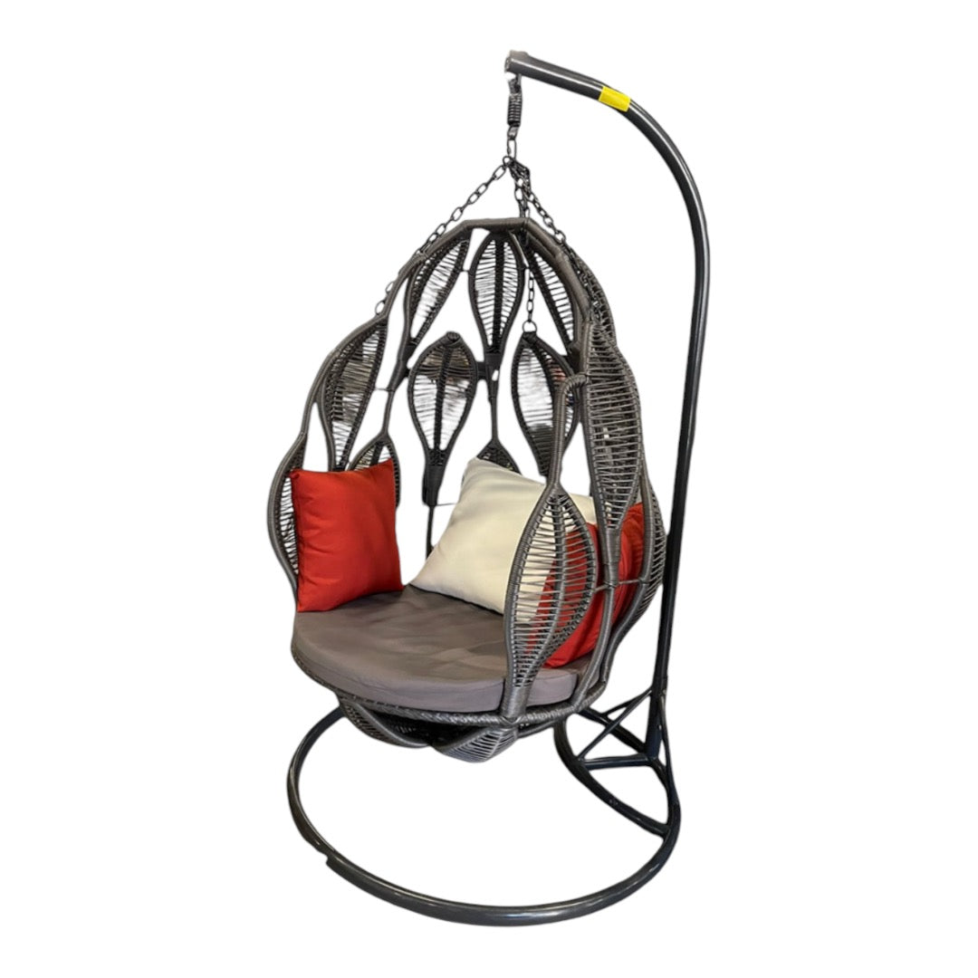 Outdoor Single Seater Bird's Nest Design Swinging Chair