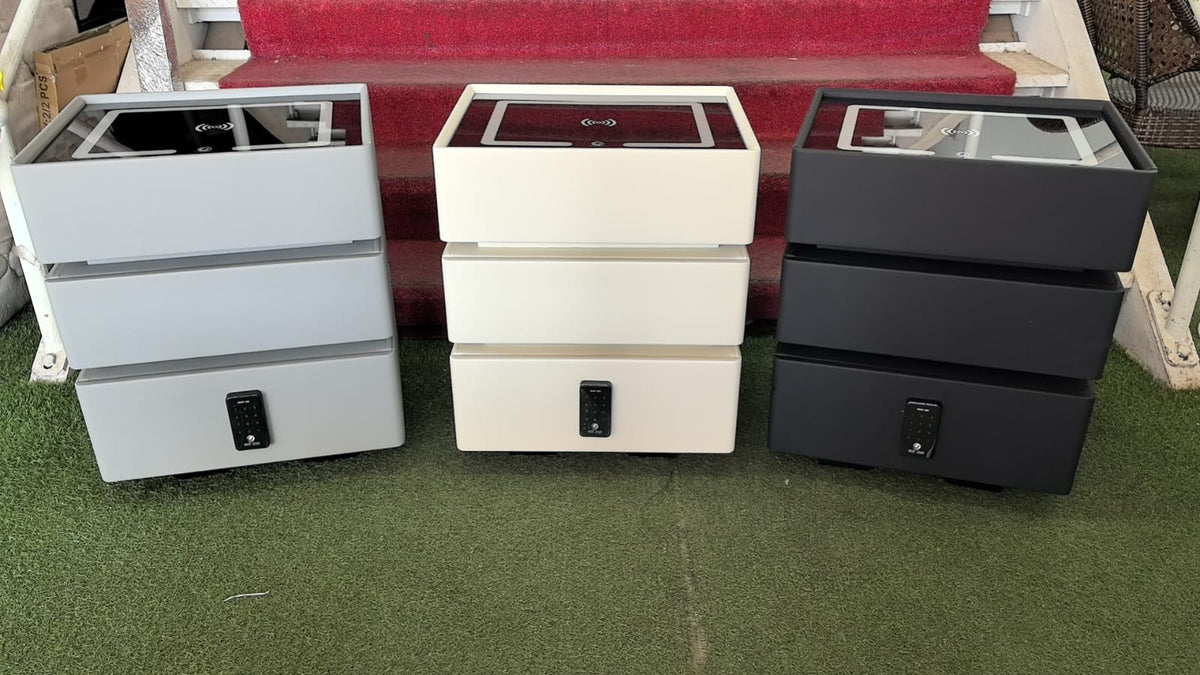 Imola smart wireless charging pedestal