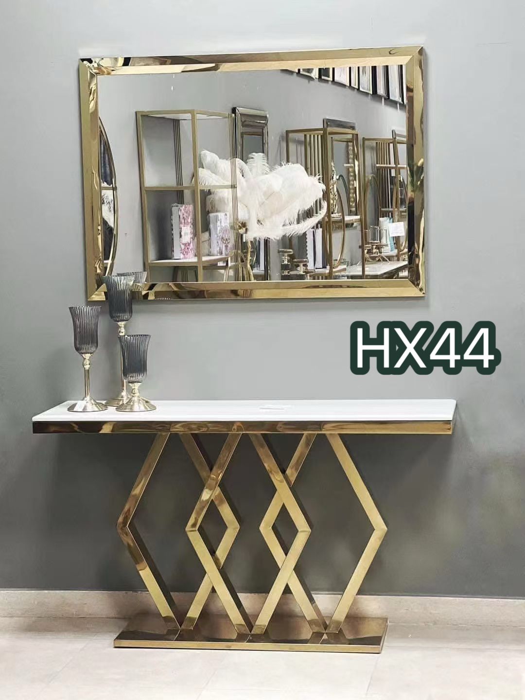 Xiomara Console/ Mirror Set