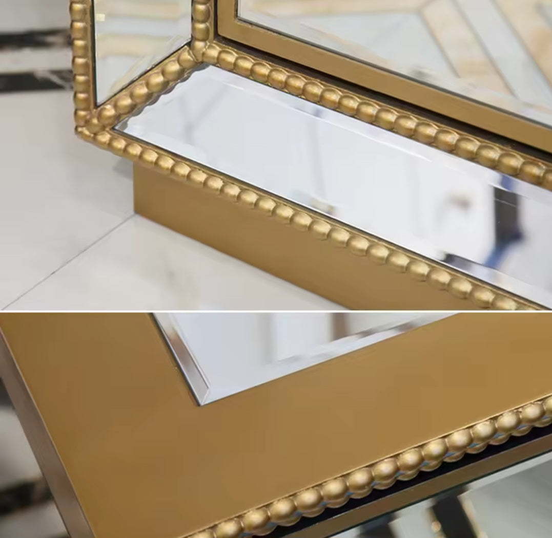 Egnazia Mirrored Nightstand