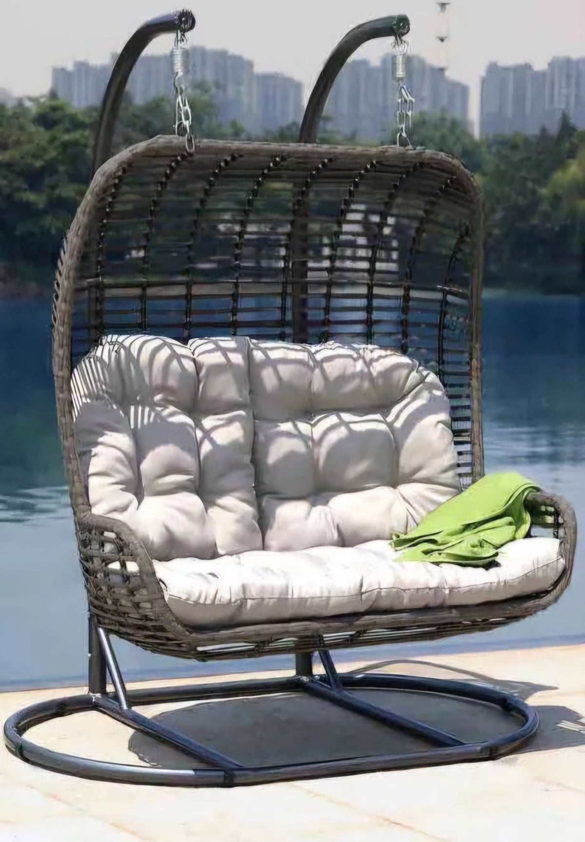 Cubana rattan swing 2-Seater