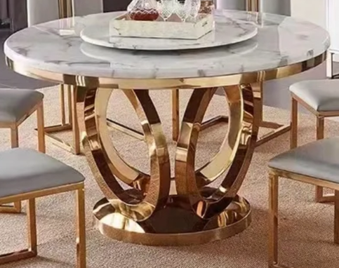 Paume dining table