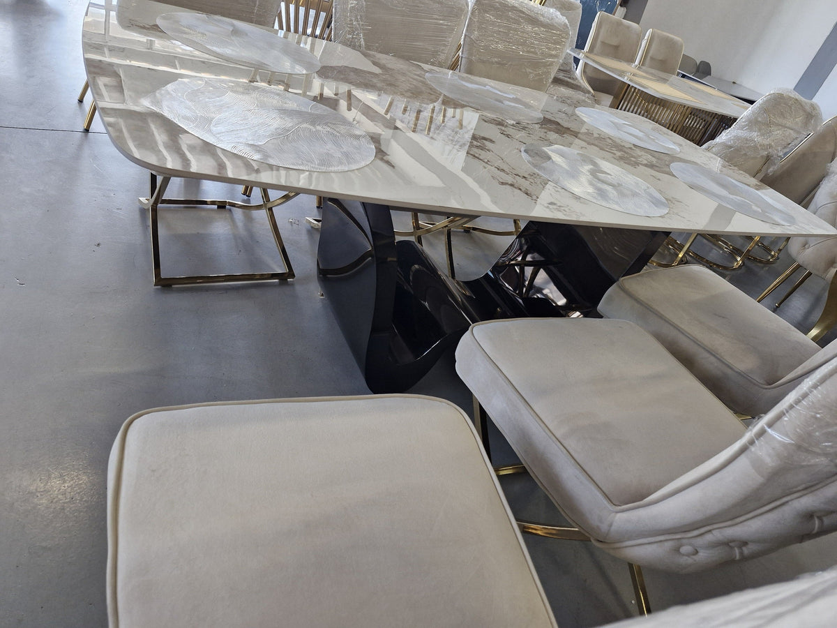 Alanya gloss black luxe dining table