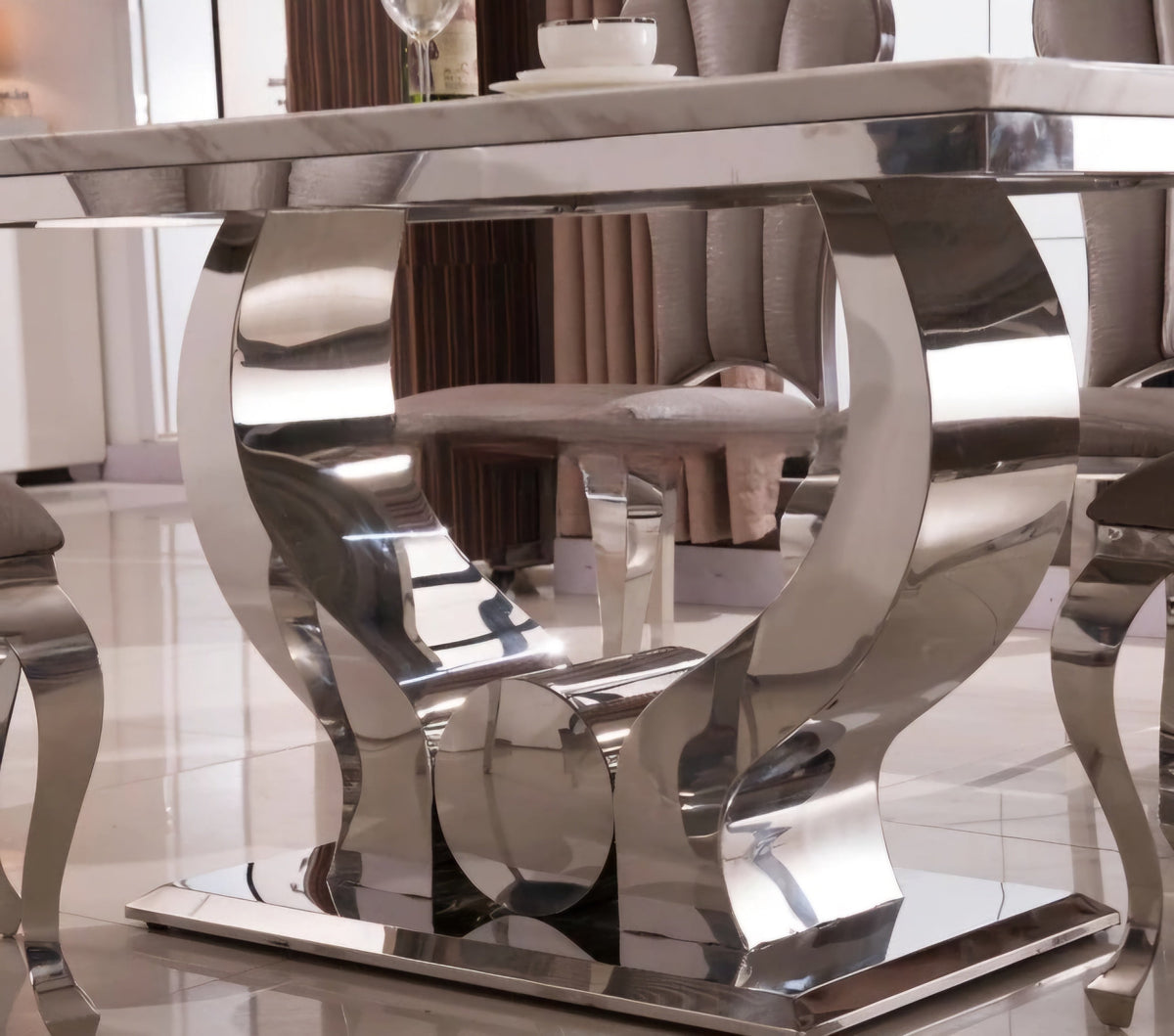 Monaco 6/8 Seater Luxe Dining Table