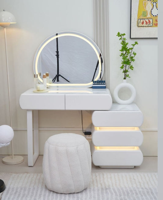 Mirella Vanity Set