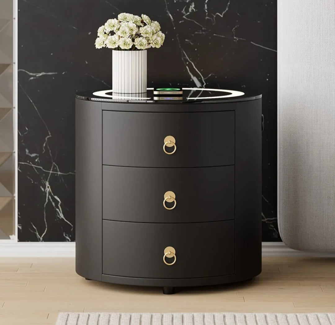 Round black smart charging pedestal