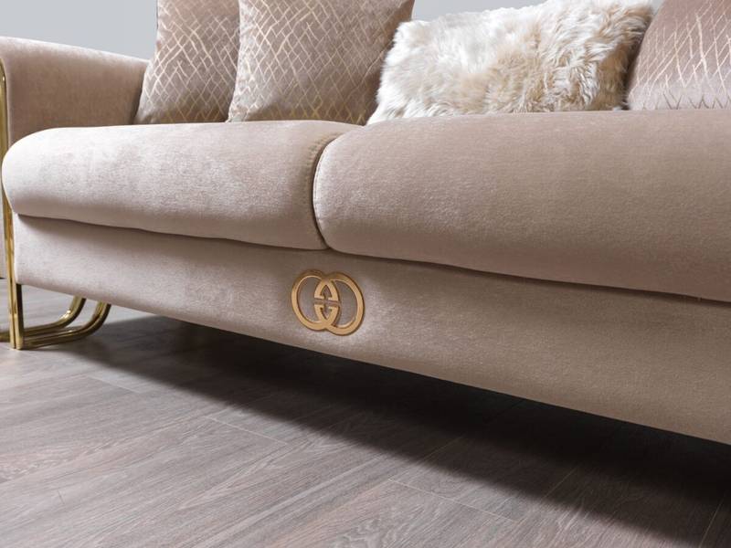 Gucci Luxury Suite 2
