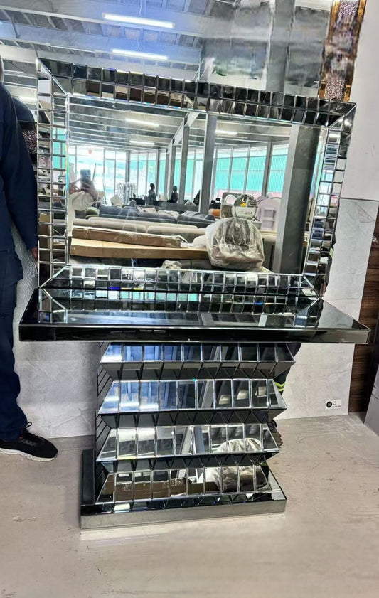 Silver console and mirror 