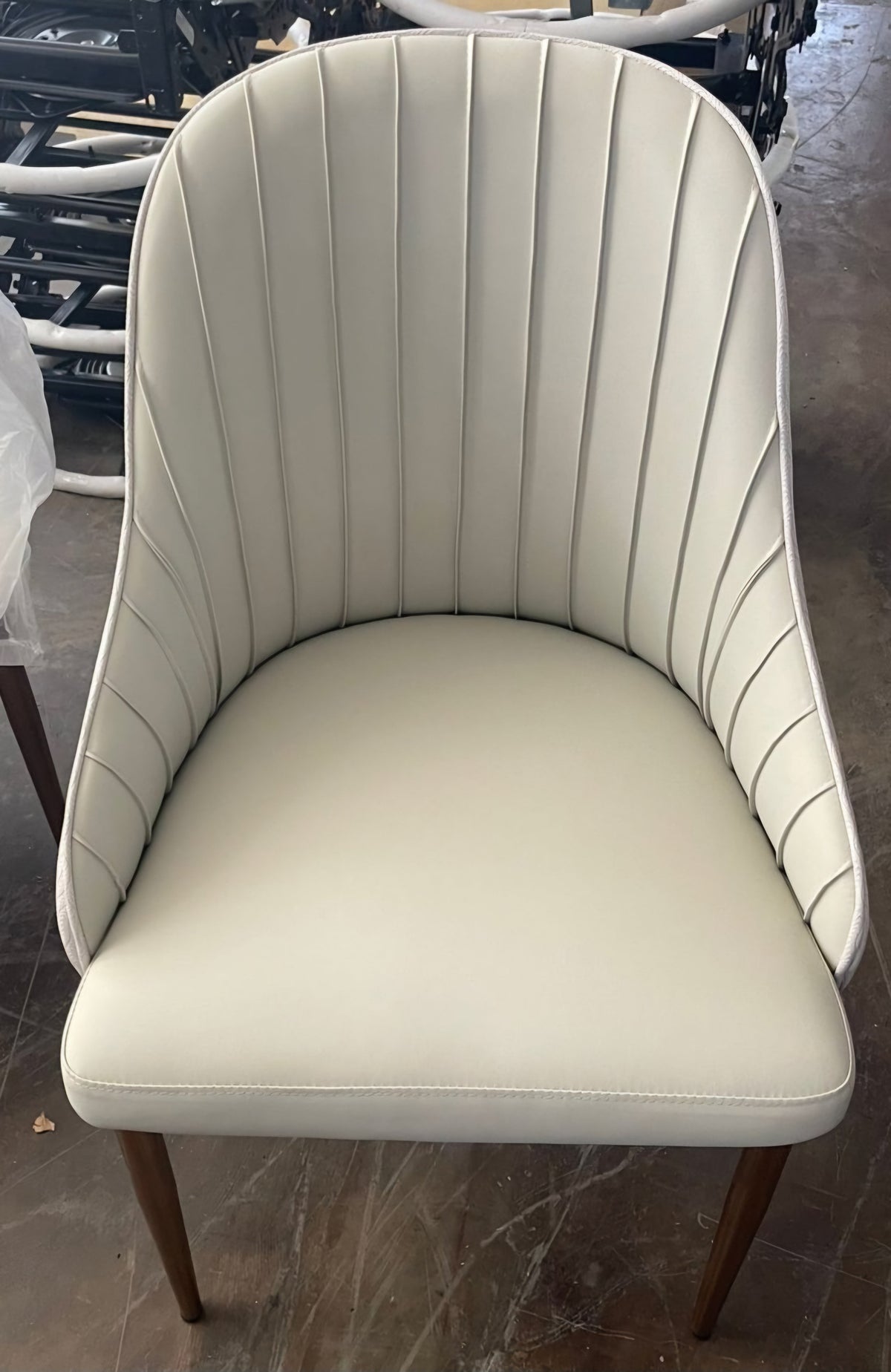 Livia dining chair