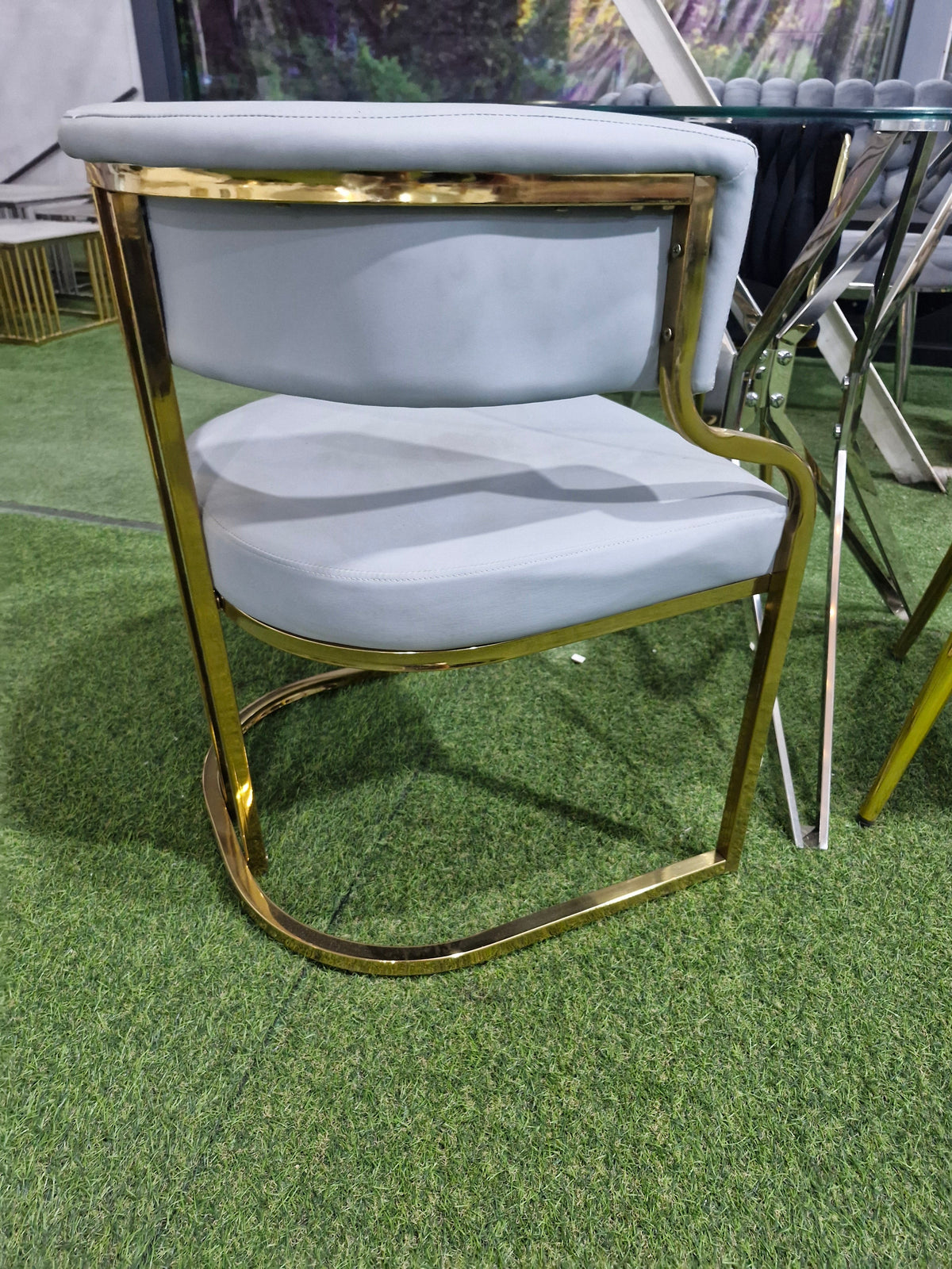 Cavario luxe dining chairs
