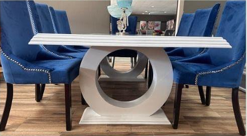 Adamma Dining Table