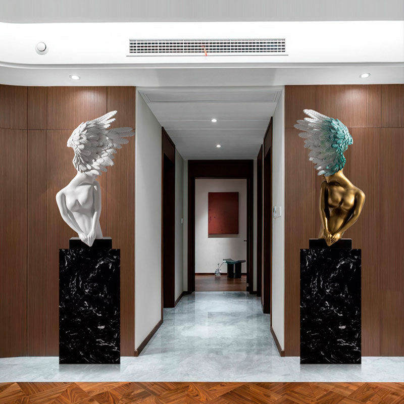 Ilaria Sculpture