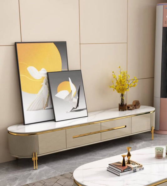 Versailles Plasma Stand